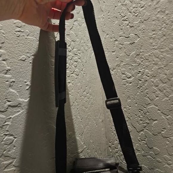 16" Insulated Wine Bottle Carrying Case 6 Can Cooler Golfer Cooler 16" - Picture 4 of 5